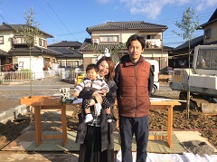 12月23日　亀山市内で地鎮祭を行いました。